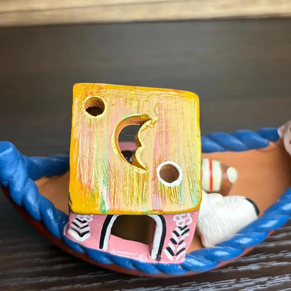 Handmade Peruvian Clay‎ Nativity in Canoe White Jaguar Christmas Decoration